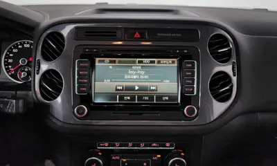 Volkswagen Tiguan 2015, 139901 км, за 5139.22 USD - фото 16