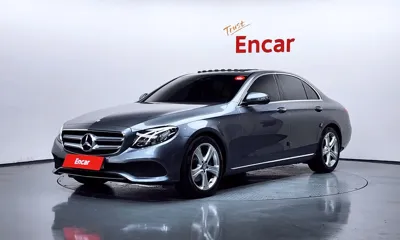Mercedes-Benz E-Class · 2017 год