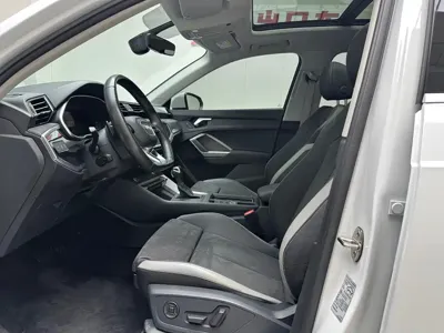 Audi Q3 2022, 44000 км, за 25272.25 USD