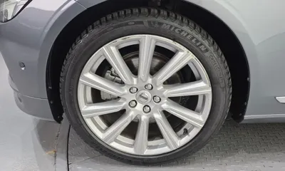Volvo S90 2018, 130608 км, за 11159.25 USD