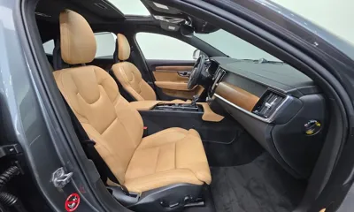 Volvo S90 2018, 130608 км, за 11074.92 USD - фото 10