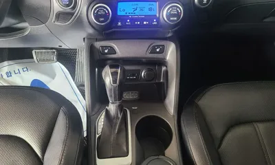 Hyundai Tucson 2014, 134585 км, за 4654.06 USD - фото 12