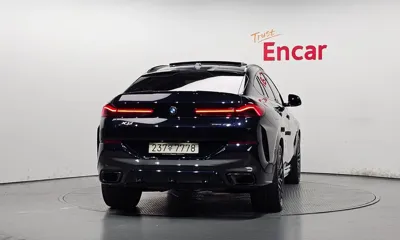 BMW X6 2026, 4033 км, за 96698.54 USD