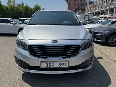 Kia Canival 2016, 155377 км, за 5382.7 USD