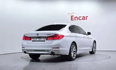 BMW 5-Series 2019, 87848 км, за 15526.92 USD
