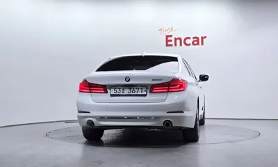 BMW 5-Series 2019, 87848 км, за 15526.92 USD