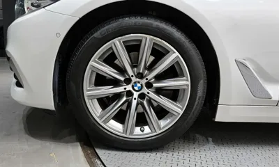 BMW 5-Series 2019, 87848 км, за 15526.92 USD