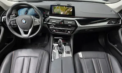 BMW 5-Series 2019, 87848 км, за 15426.02 USD - фото 7