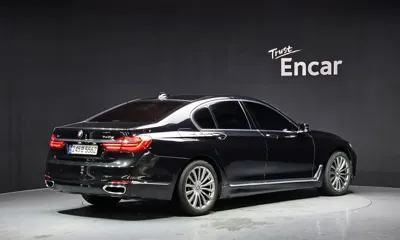 BMW 7-Series 2016, 186750 км, за 12884.04 USD