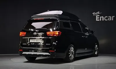 Kia Canival 2019, 138156 км, за 12282.79 USD
