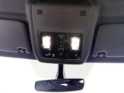 Volkswagen Golf 2024, 100 км, за 21715.53 USD - фото 11