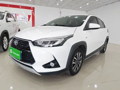 Toyota Yaris · 2021 год