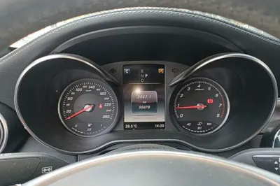 Mercedes-Benz C-Class 2018, 55800 км, за 21847 USD - фото 14