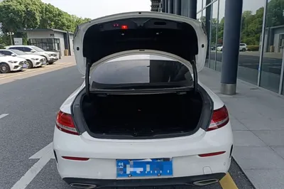 Mercedes-Benz C-Class 2018, 55800 км, за 21847 USD - фото 22