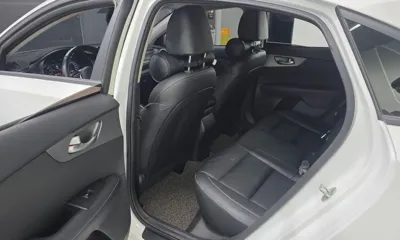 Kia K3 2021, 120797 км, за 6630.69 USD - фото 11