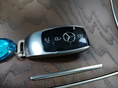 Mercedes-Benz E-Class 2022, 55800 км, за 41361.76 USD - фото 9