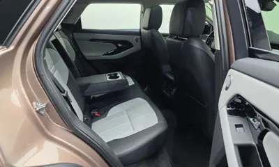 Land Rover Range Rover Evoque 2025, 858 км, за 37053.88 USD