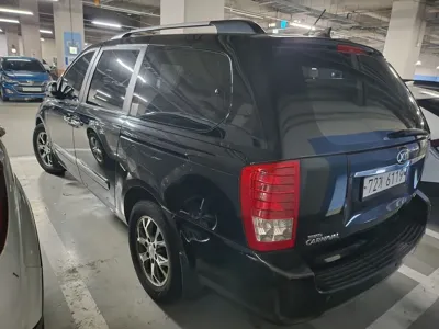 Kia Canival 2013, 120800 км, за 3559.18 USD