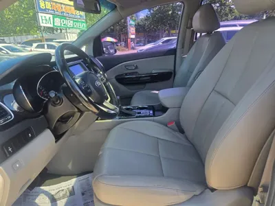 Kia Canival 2019, 133768 км, за 9977.68 USD - фото 7