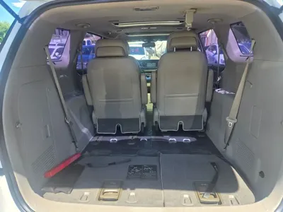 Kia Canival 2019, 133768 км, за 9977.68 USD - фото 11