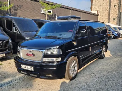 Chevrolet Express Van · 2019 год