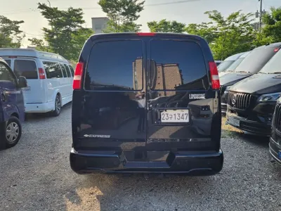 Chevrolet Express Van 2019, 58110 км, за 29210.98 USD