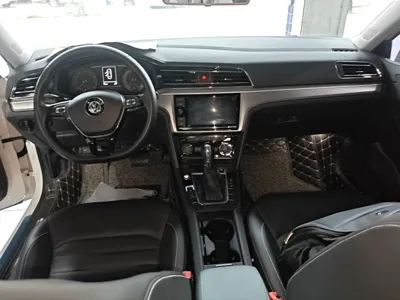 Volkswagen Lamando