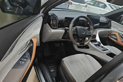 BYD Song Pro New Energy 2022, 59600 км, за 11255 USD - фото 18