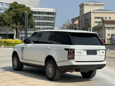 Land Rover Range Rover 2020, 110000 км, за 101371.66 USD - фото 7
