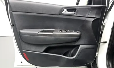 Kia Sportage 2019, 149101 км, за 7794.32 USD - фото 24