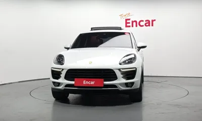 Porsche Macan 2017, 148360 км, за 59492.37 USD