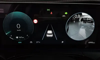 Hyundai Santafe 2025, 6995 км, за 25287.65 USD - фото 8