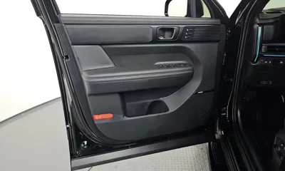 Hyundai Santafe 2025, 6995 км, за 25287.65 USD - фото 24