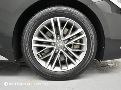Hyundai Grandeur 2019, 29707 км, за 11159.25 USD