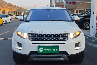 Land Rover Range Rover Evoque 2015, 82700 км, за 10488 USD