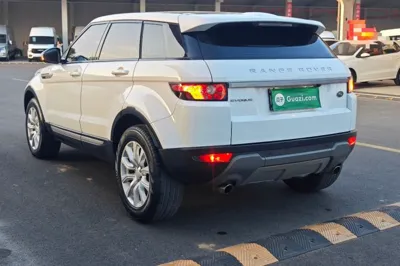 Land Rover Range Rover Evoque 2015, 82700 км, за 10488 USD