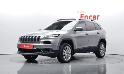 Jeep Cherokee · 2015 год