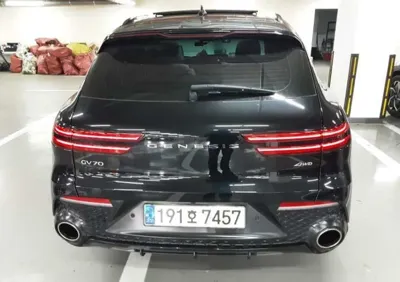 Genesis GV70 2023, 57819 км, за 5949.24 USD