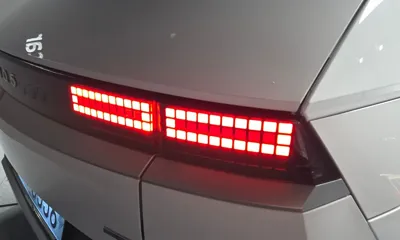 Hyundai Ioniq5 2023, 71262 км, за 17589.59 USD - фото 23