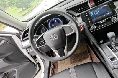 Honda Civic 2016, 23500 км, за 11202 USD - фото 8