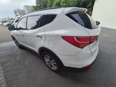 Hyundai Santafe 2014, 317993 км, за 3452.77 USD