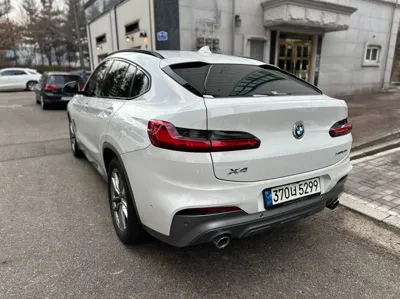 BMW X4 2021, 93500 км, за 21662.07 USD