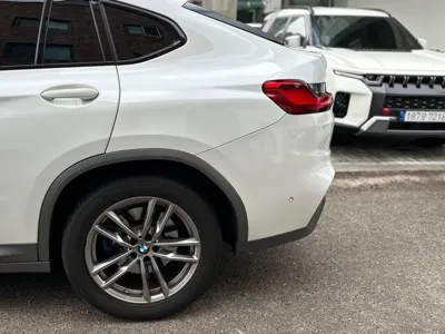 BMW X4 2021, 93500 км, за 21488.56 USD - фото 18
