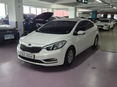 Kia K3 · 2015 год