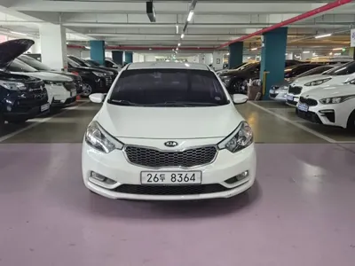Kia K3 2015, 69500 км, за 2974.62 USD