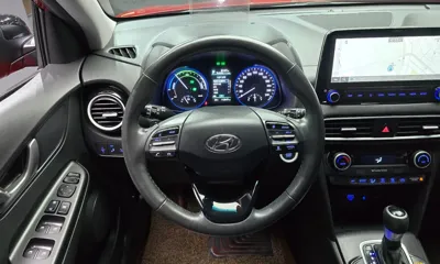Hyundai Kona 2020, 112547 км, за 10879.48 USD - фото 13