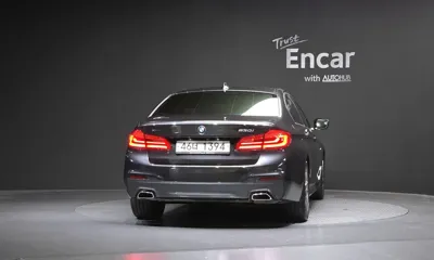 BMW 5-Series 2018, 56460 км, за 20940 USD