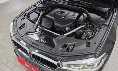 BMW 5-Series 2018, 56460 км, за 20752.03 USD - фото 6