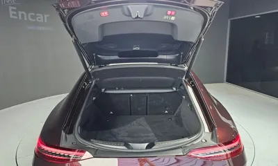 Mercedes-Benz AMG GT 2022, 71033 км, за 44854.69 USD - фото 28
