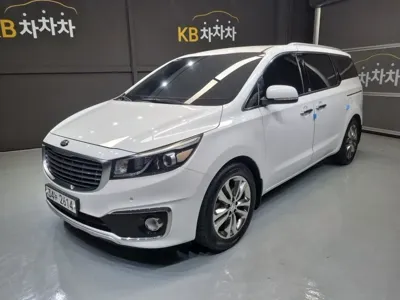 Kia Canival · 2016 год